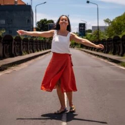 Midi Linen Wrap Skirt Beverly -Menique Amiri White Beverly Cinnamon Red 7