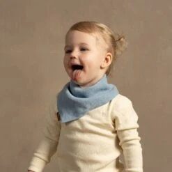 Linen Baby Bandana Bib 10 Linen Baby Bandana Bib -Menique Baby Bib Cloudy Blue Cloudy Blue menique 2