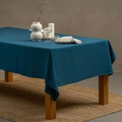 Linen Tablecloth -Menique Cobalt Tablecloth 4