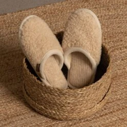 Women's Merino Fluffy Slippers -Menique DSC00302
