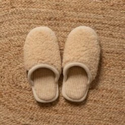 Women's Merino Fluffy Slippers -Menique DSC00307