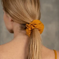 Linen Hair Scrunchie -Menique DSC06113