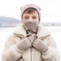 Kids' Knit Beanie, Dickie & Gloves 3-Piece -Menique Kids knit dickie creamy beige 8 367f60b8 f1a6 43a0 9c25 fa16adbabae3