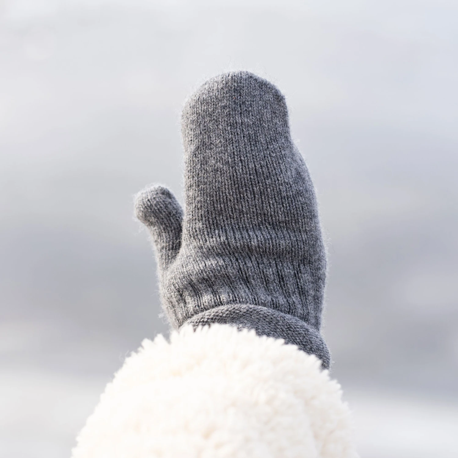 Kids' Knit Mittens Cashmere Blend 3 Kids' Knit Mittens Cashmere Blend - Image 3