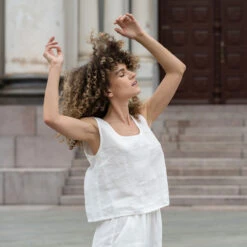 Linen Crop Top Ana Pure White -Menique Linen Blouse Ana Dakota Pure White 16