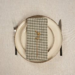 Reusable Linen Napkin -Menique Linen Napkin Green Check 2