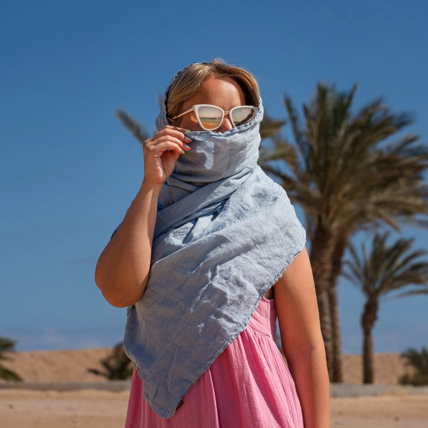 Women's Linen Scarf 2 Women's Linen Scarf - Image 2