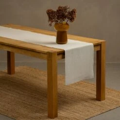 Linen Table Runner Dark Green -Menique Linen Table Runner Natural 1 35edd891 e5d9 44f7 9f14 f2a411cb5f70