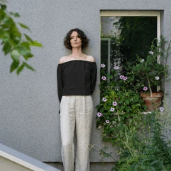 Off Shoulder Blouse With Ruffles Jessica -Menique MENIQUE Linen Blouse Jessica Pure Black