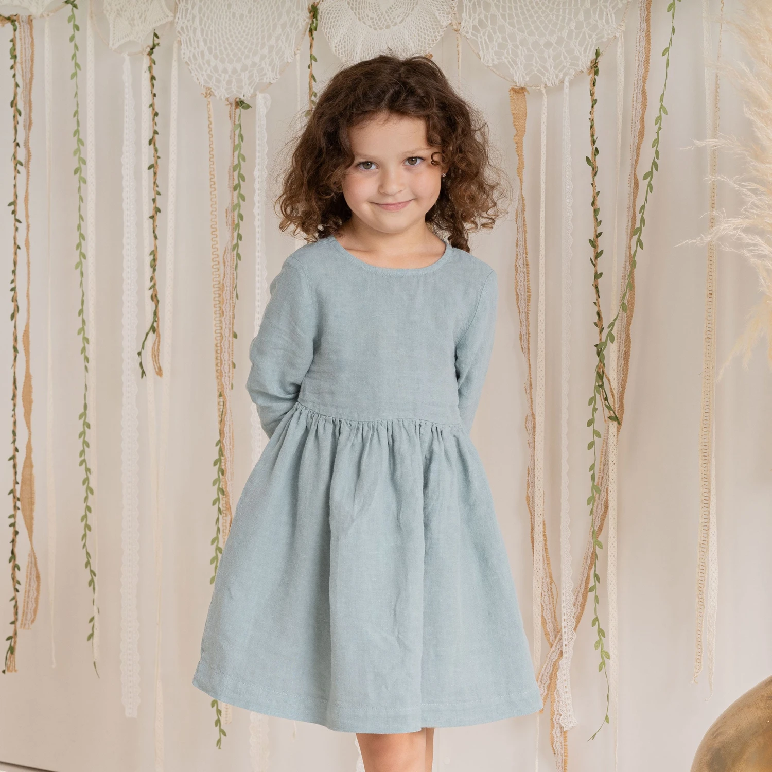 Girls' Linen Dress Lucy 5 Girls' Linen Dress Lucy - Image 5