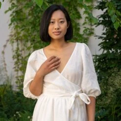 Puff Sleeve Dress Belle -Menique MENIQUE LinenDressBelle 12 c1526b9b 115e 487d be0a 1026d8fd06ec