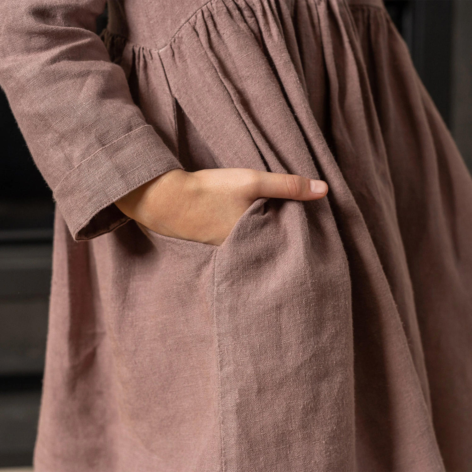 Girls' Linen Dress Lucy 3 Girls' Linen Dress Lucy - Image 3