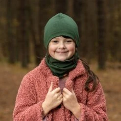 Kids' Merino Beanie -Menique MENIQUEmerinokidsaccessoriesdarkgreen 4