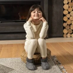 Kids' 250 Merino Pants Natural -Menique MENIQUEmerinokidsnatural 2 017b6e32 cf5c 4091 9821 de5476f52dcb