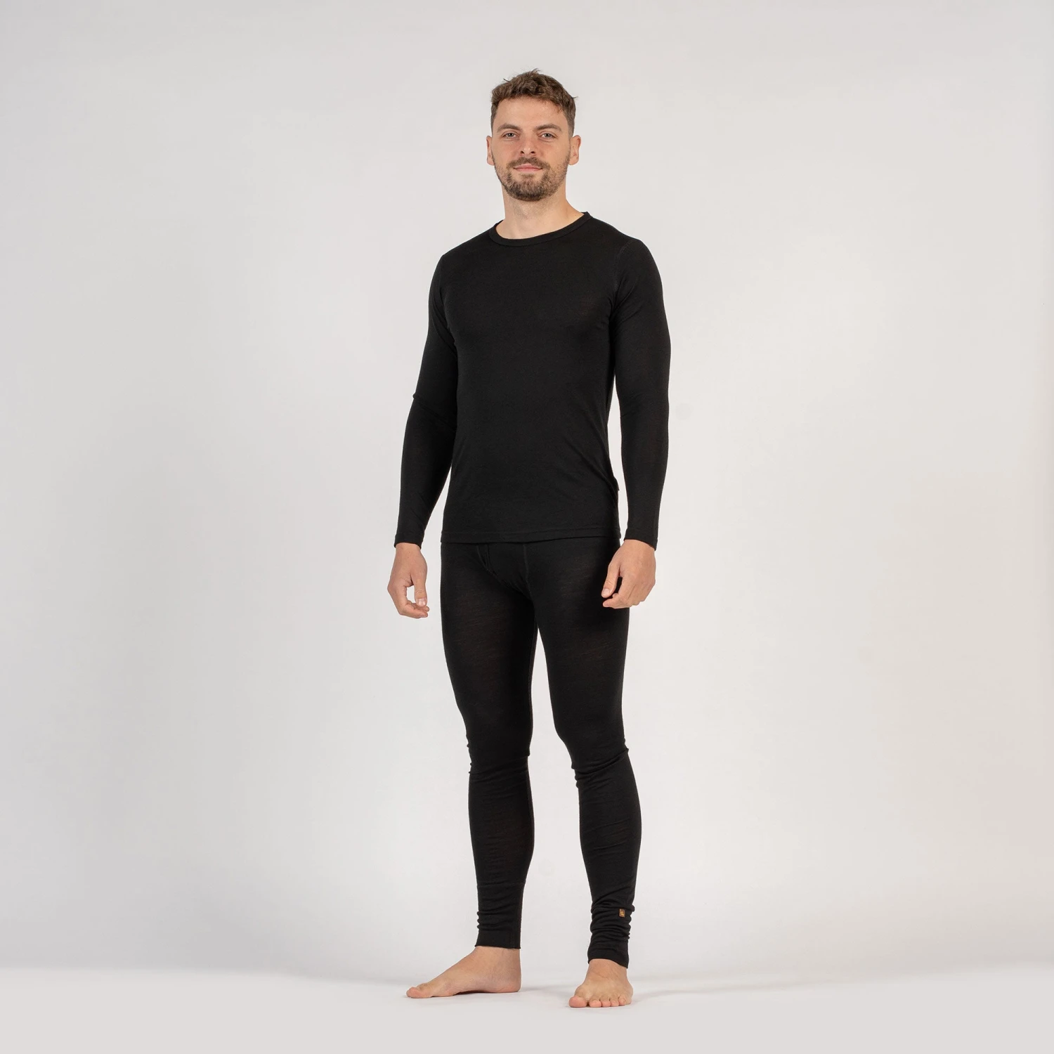 Men's 160 Long Sleeve & Bottom 2-Piece Black 1 Men's 160 Long Sleeve & Bottom 2-Piece Black