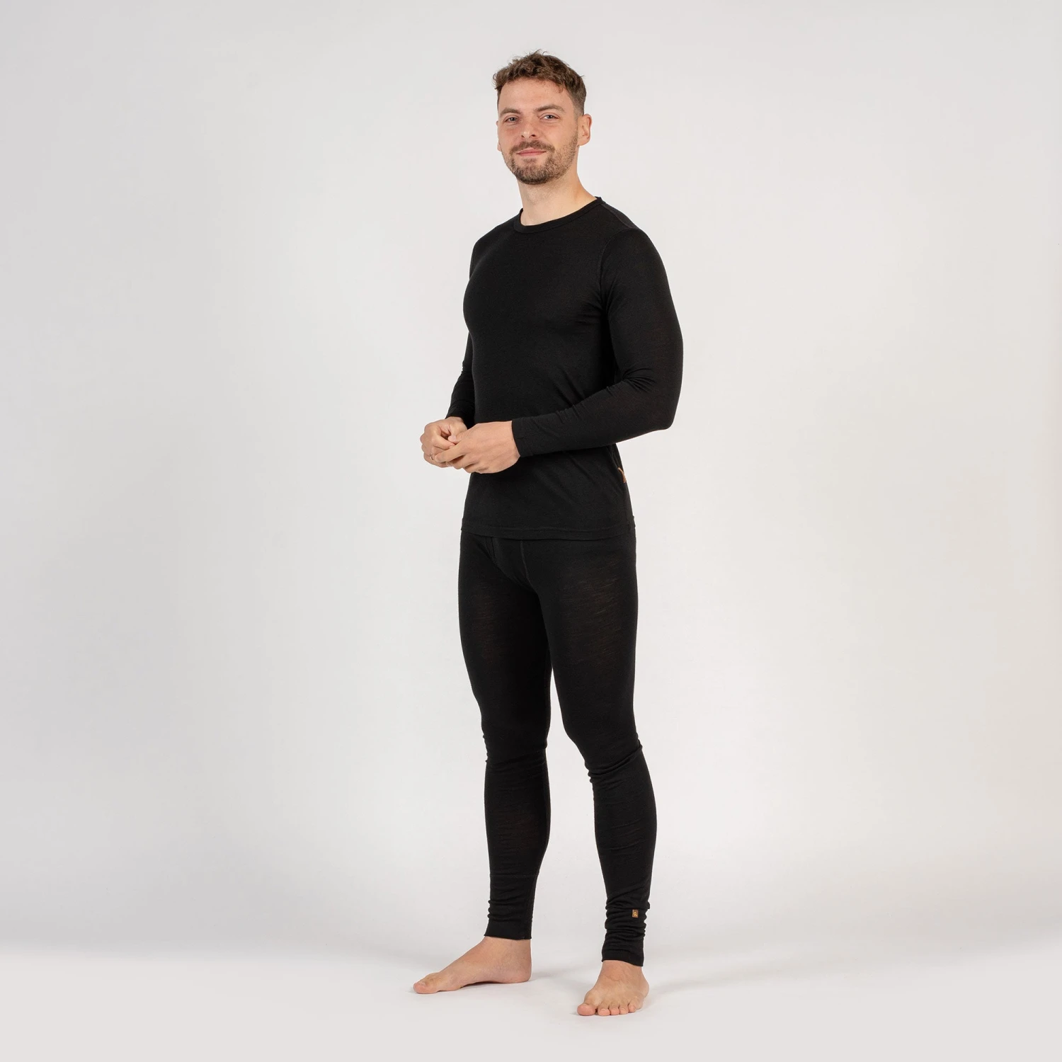 Men's 160 Long Sleeve & Bottom 2-Piece Black 2 Men's 160 Long Sleeve & Bottom 2-Piece Black - Image 2