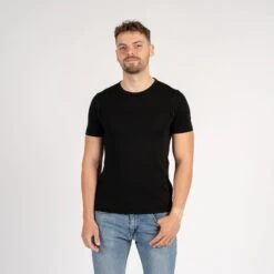 Men’s Merino Slim Fit Short Sleeve T-Shirt -Menique Men s Merino Short Sleeve Black 1 da749079 e03c 4701 ad84 b20d8c40ff95