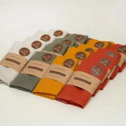 Linen Napkins Set -Menique Napkins Packaging 1