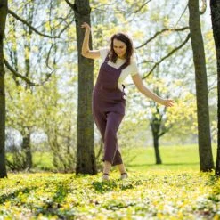 Linen Pinafore Jumpsuit Nicci Shadow Purple 7 Linen Pinafore Jumpsuit Nicci Shadow Purple -Menique Nicci Jumpsuit Shadow Purple 1