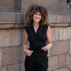 Wrap Crop Top Ruby -Menique Ruby Linen Wrap Top Lotus Pure Black Linen Pants 8 1