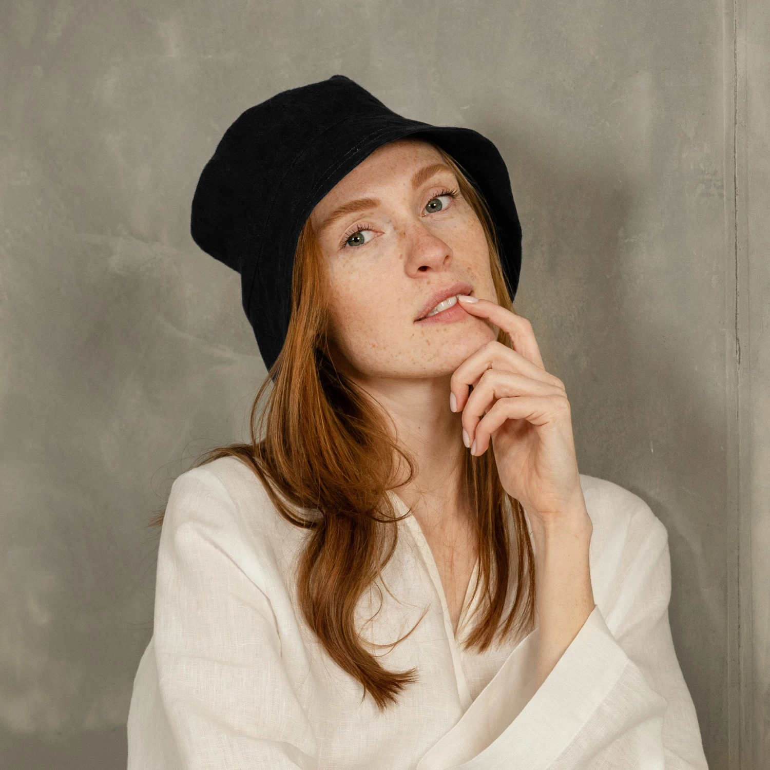 Linen Bucket Hat 6 Linen Bucket Hat - Image 6