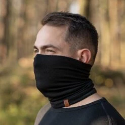 Men's Merino Neck Gaiter / Face Mask Black -Menique SP 06100