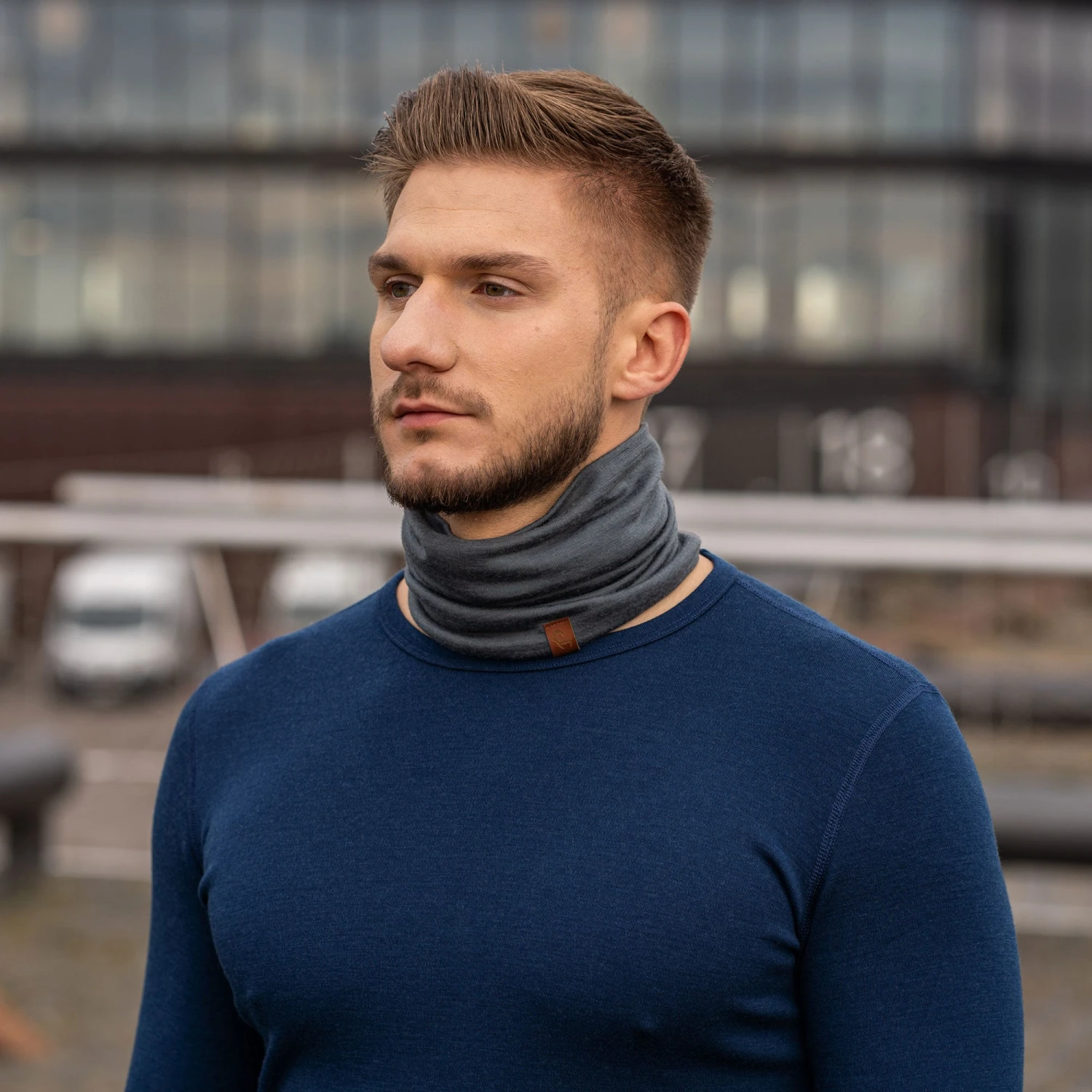 Men's Merino Neck Gaiter Perfect Grey 2 Men's Merino Neck Gaiter Perfect Grey - Image 2