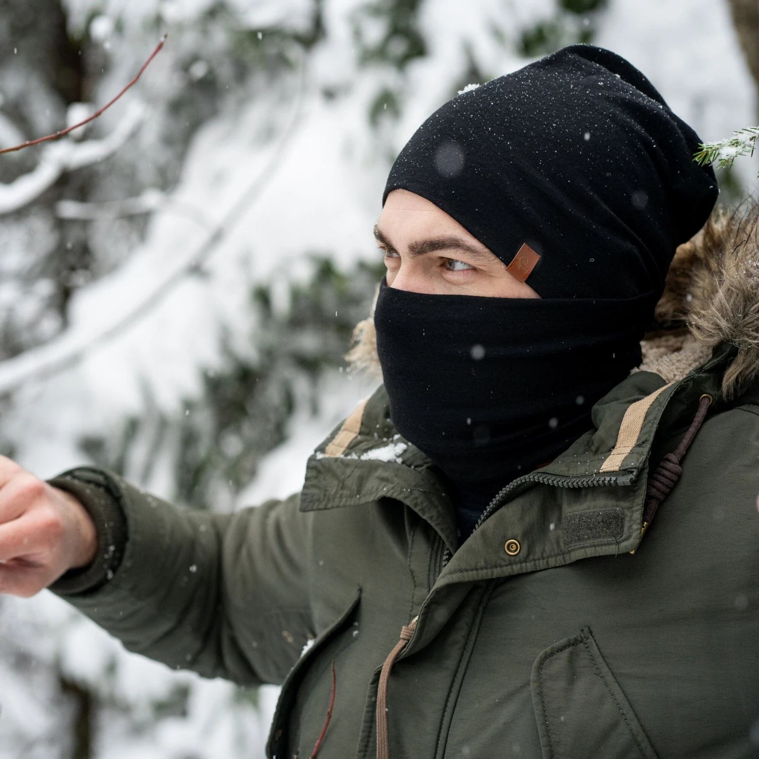 Men's Merino Beanie & Gaiter 2-Piece Black 2 Men's Merino Beanie & Gaiter 2-Piece Black - Image 2