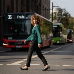 Linen Pants Dakota Pure Black -Menique Thea Linen Blouse Dark Green Dakota Linen Pants Pure Black 3