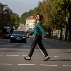 Linen Pants Dakota -Menique Thea Linen Blouse Dark Green Dakota Linen Pants Pure Black 4