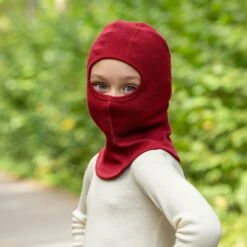 Thermal 250 Kids' Merino Wool Balaclava -Menique menique merino kids balaclava face cover royal cherry red 1